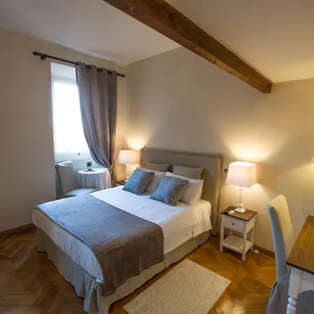 Couette-café A Casa Di Lia A 2*
