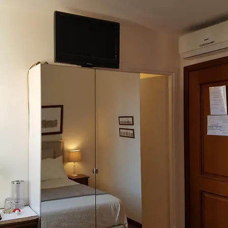 Bed & Breakfast A Casa Di Lia A Roma Frühstückspension 4*