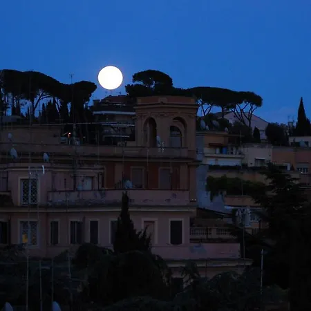 Bed & Breakfast A Casa Di Lia A Roma Frühstückspension 4*