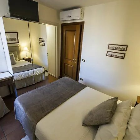 Bed & Breakfast A Casa Di Lia A Roma Frühstückspension