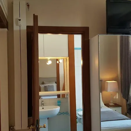 Bed & Breakfast A Casa Di Lia A Roma Frühstückspension